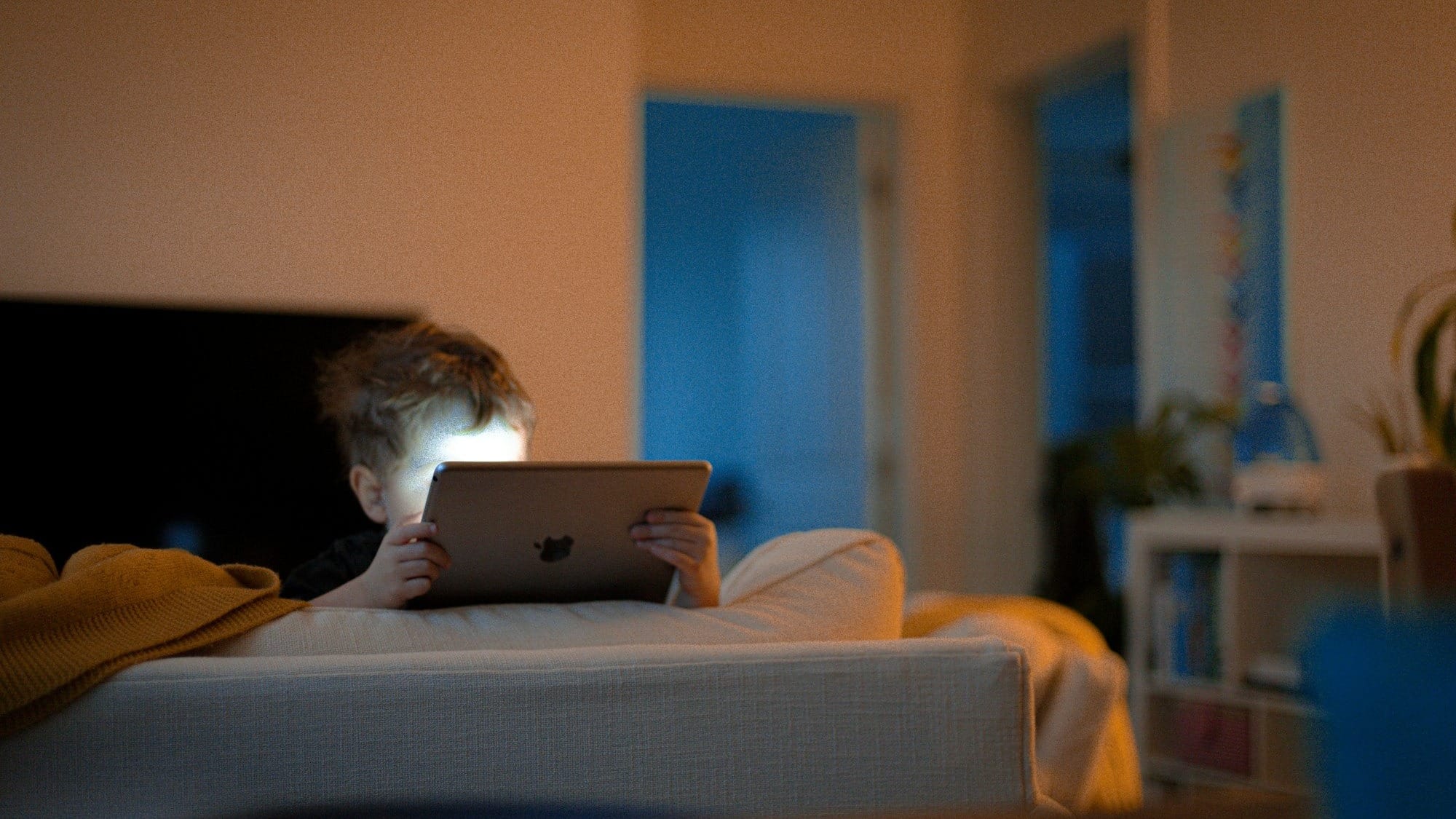 YouTube urges targeted regulation for teen safety