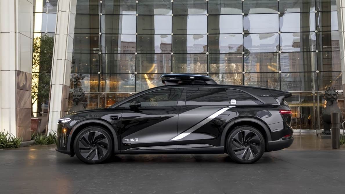 Lucid, Nuro and Uber unveil global robotaxi