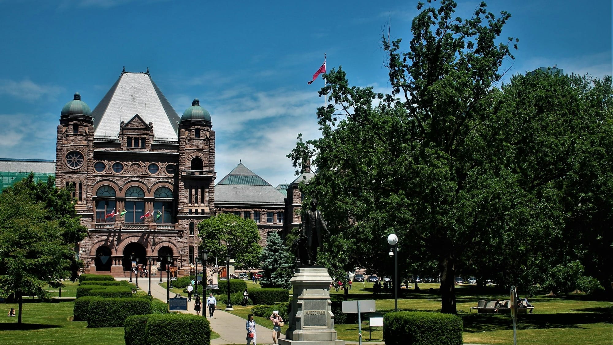 Ericsson invests $1m in University of Toronto AI and wireless research partnership