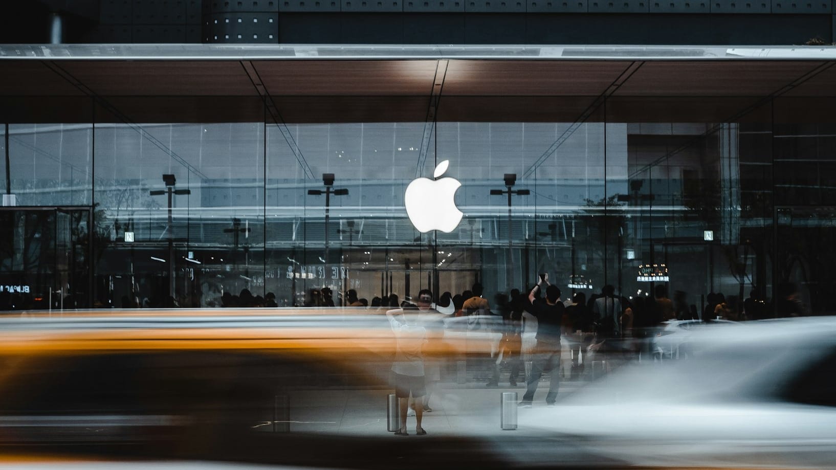 Apple subsidiary fined £390,000 by UK sanctions watchdog over Russian streaming payments