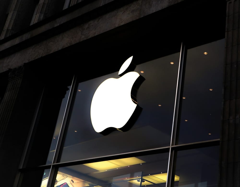 Apple may plug-and-play Perplexity to salve its lagging AI efforts post image
