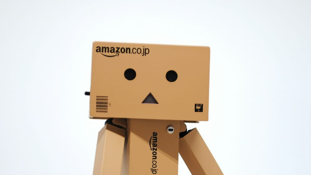 Amazon rolls out AI-powered 'Help Me Decide' shopping assistant post image