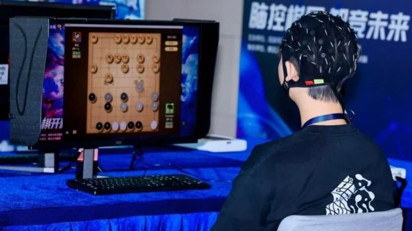 Wearable Brain-Computer-Interface demoed 'in the real-world' post image