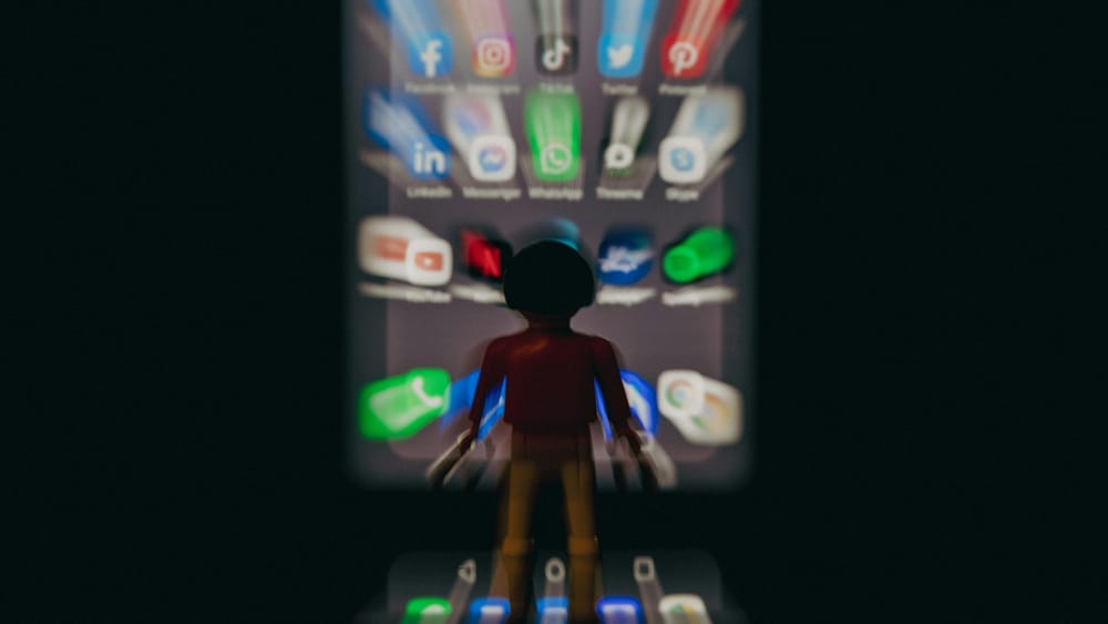 Candy Crush launches daily puzzle game Crushable exclusively on Yahoo Games post image