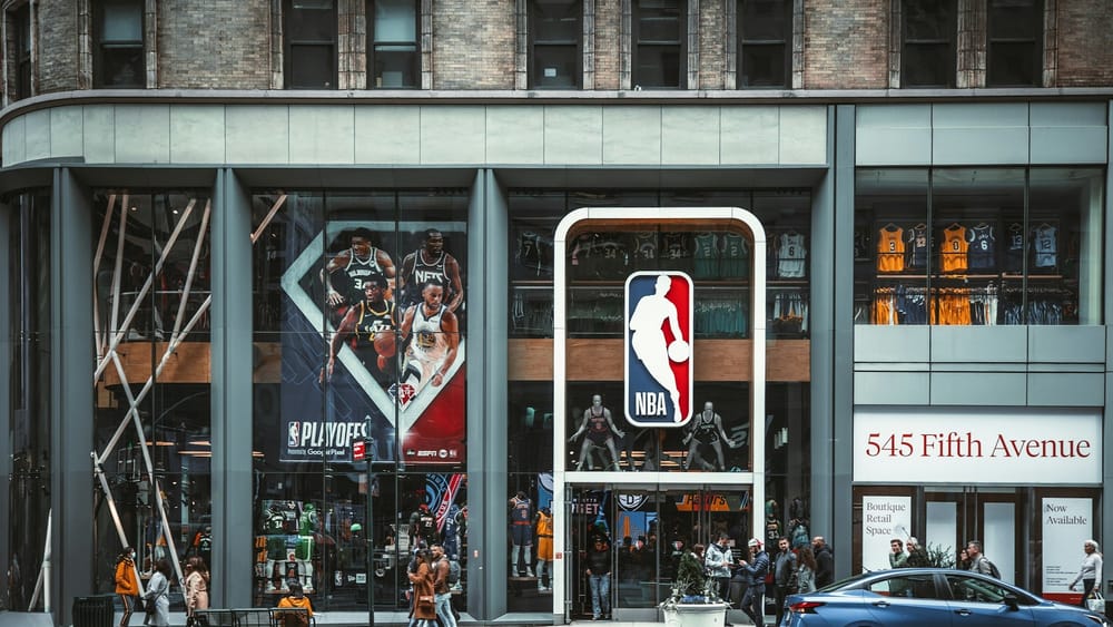 STARTRADER named official NBA partner from 2026 post image