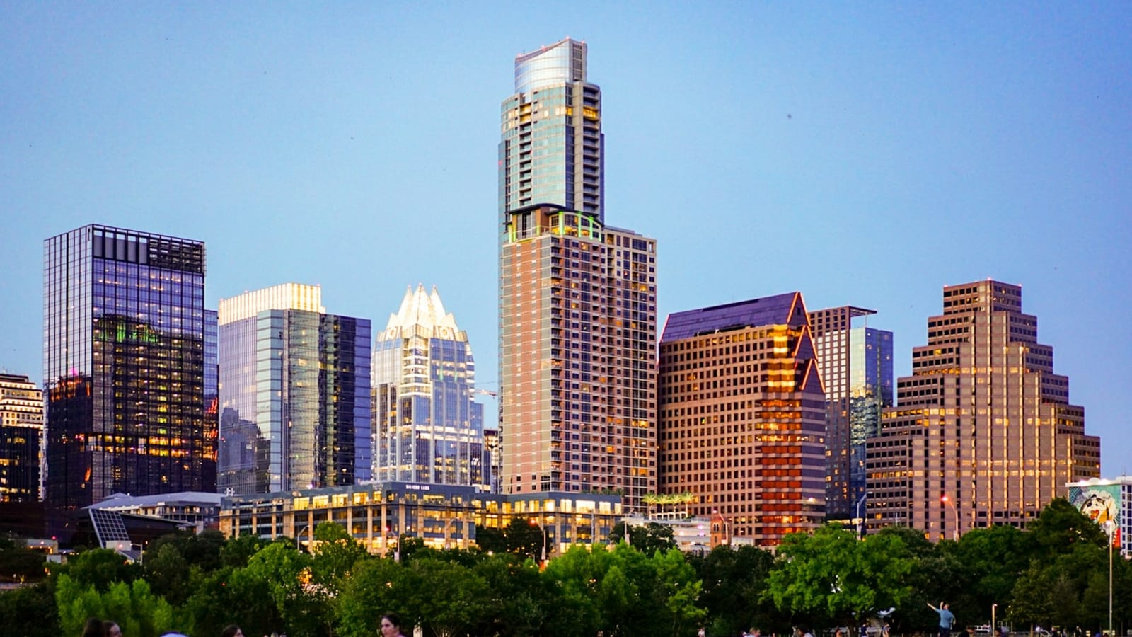 Yahoo is turning a historic Austin music venue into a festival-sized advertisement for its new AI search product post image