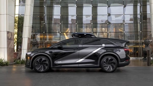 Lucid, Nuro and Uber unveil global robotaxi post image