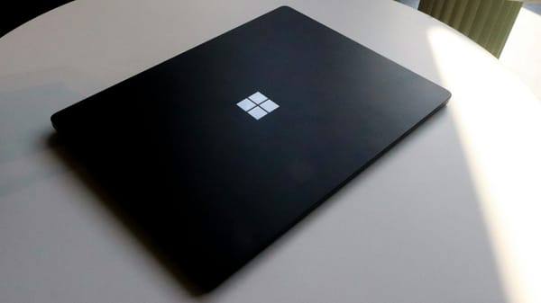 Microsoft tightens Edge for Business controls to block unauthorised AI tools post image