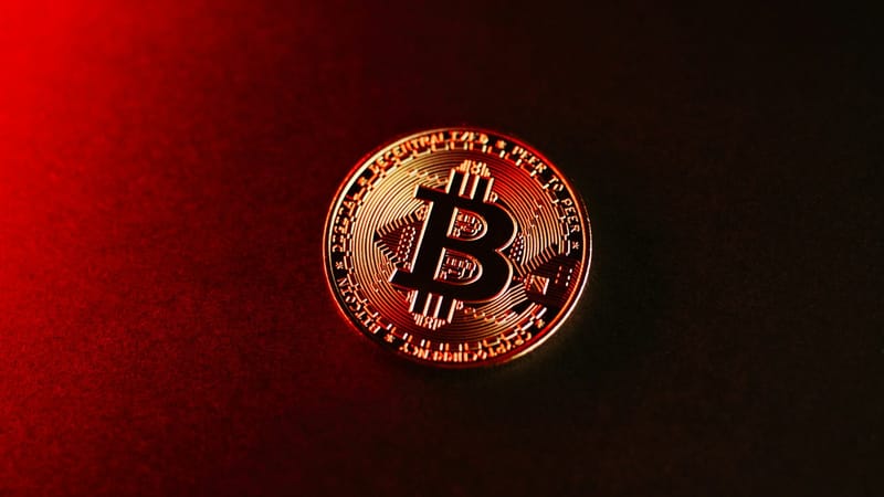 Crypto Traders Lick Their Wounds After $19bn Meltdown. But Is Bitcoin’s Floor Finally In? post image