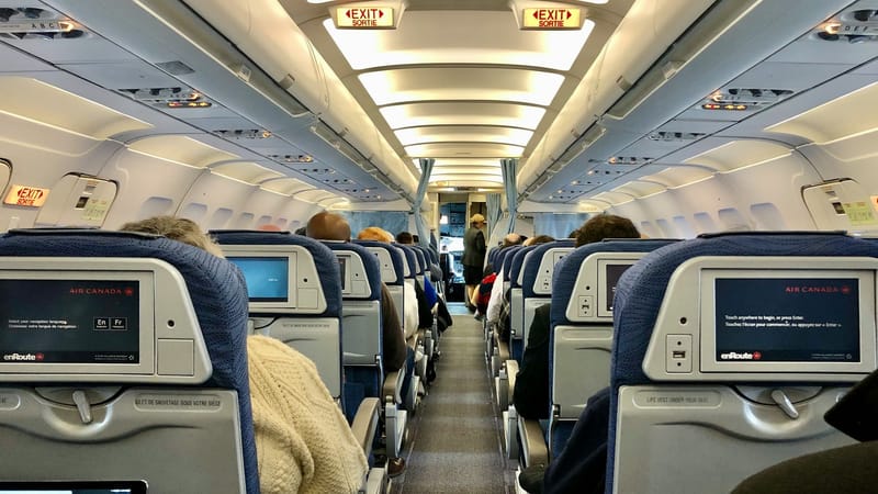 Subway offers $20 gift cards to middle-seat passengers on Boeing 737 flights post image