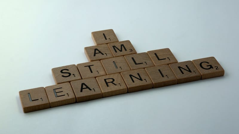 Pearson and Deloitte form AI learning alliance post image